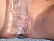 A typical frozen pussy