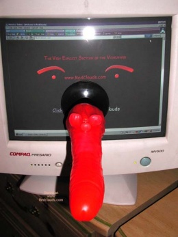 Example: Another suction cup dildo waiting to penetrate a female Redclouds fan