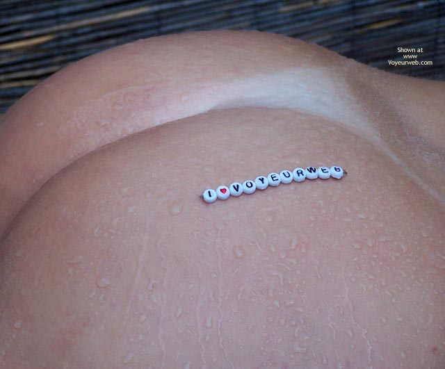 File:CindyCheeks - I love VW.jpg