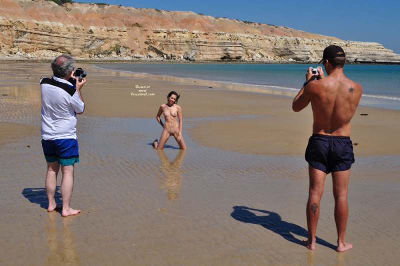 File:Nude Photo.jpg