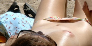 A bikini bridge caught by a bikini voyeur