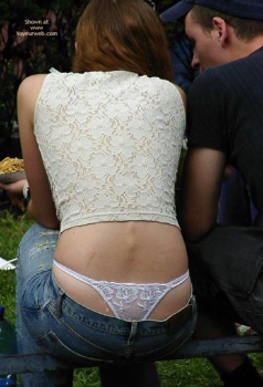 This is not only thong voyeurism but also Pullme voyeurism