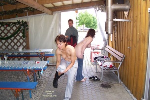 Example: Quick change of clothes spotted by a passerby