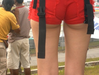 Ass shot done by an ass voyeur